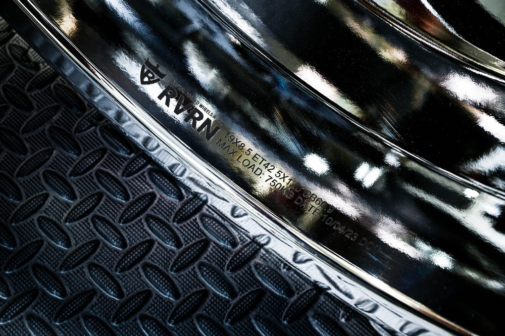 2020 Corvette C8 Z51 on RVRN RV-MR05 forged wheels in Chrome (photo 06)