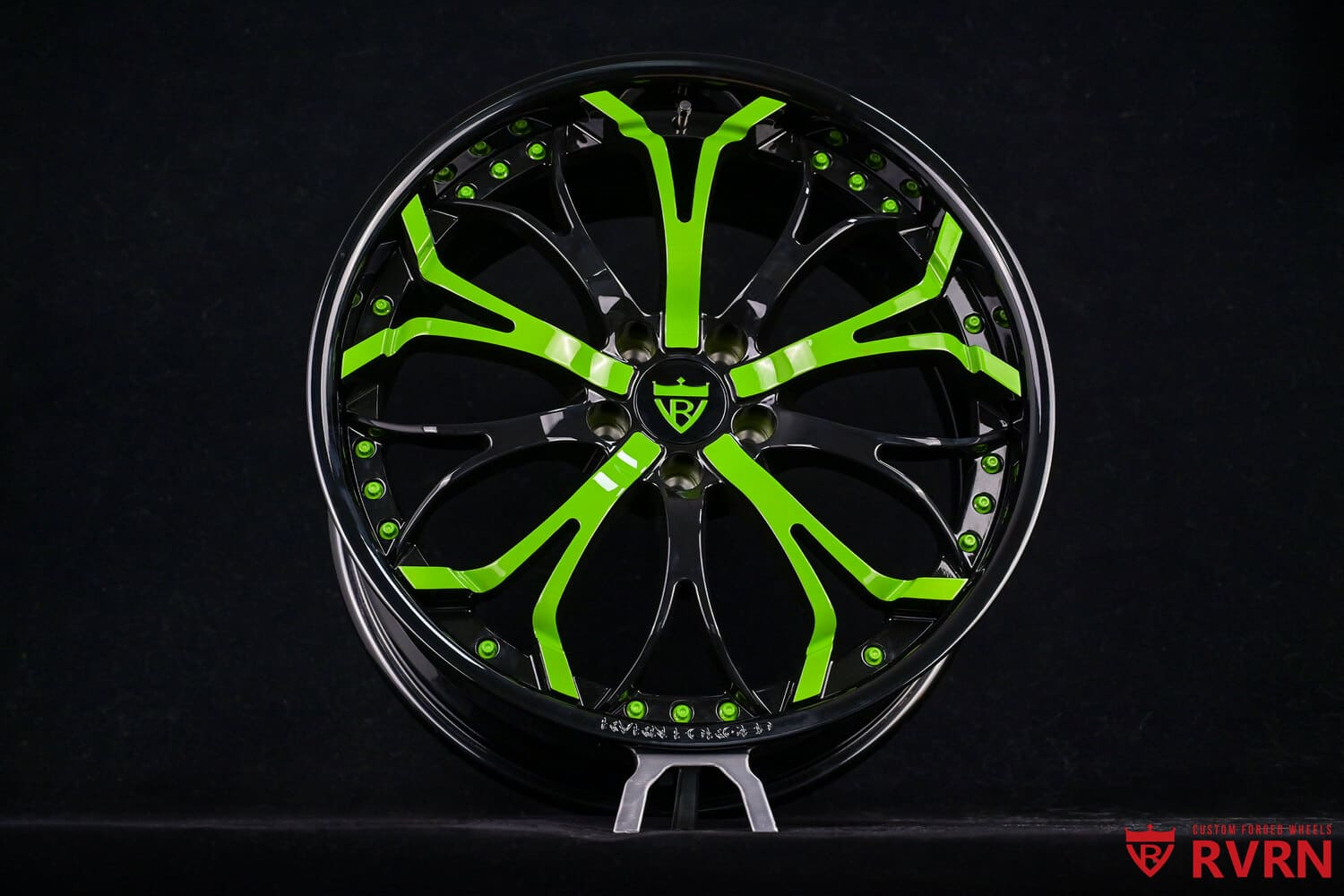 2020 Ford Mustang EcoBoost Wheels – Black & Green RV-DL09 – RVRN WHEELS