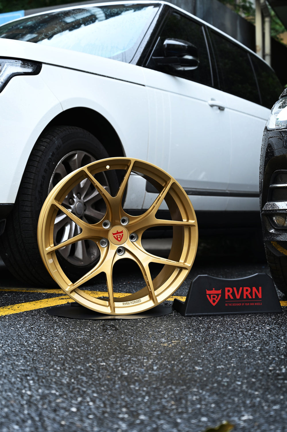 2020 Ford Shelby GT500 on RVRN RV-MB373 forged wheels in Champagne Bold (photo 08)