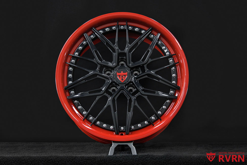 Front wheel fitment of RVRN RV-C081 custom forged Corvette C8 wheels sized 19x8.5 +35, designed specifically for the 2021 Corvette Stingray Z51.