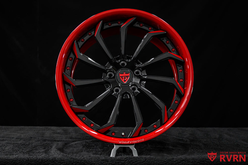 Front view of 2021 Corvette C8 Stingray fitted with RVRN RV-DC01 directional custom forged wheels, 19x8.5 +38MM