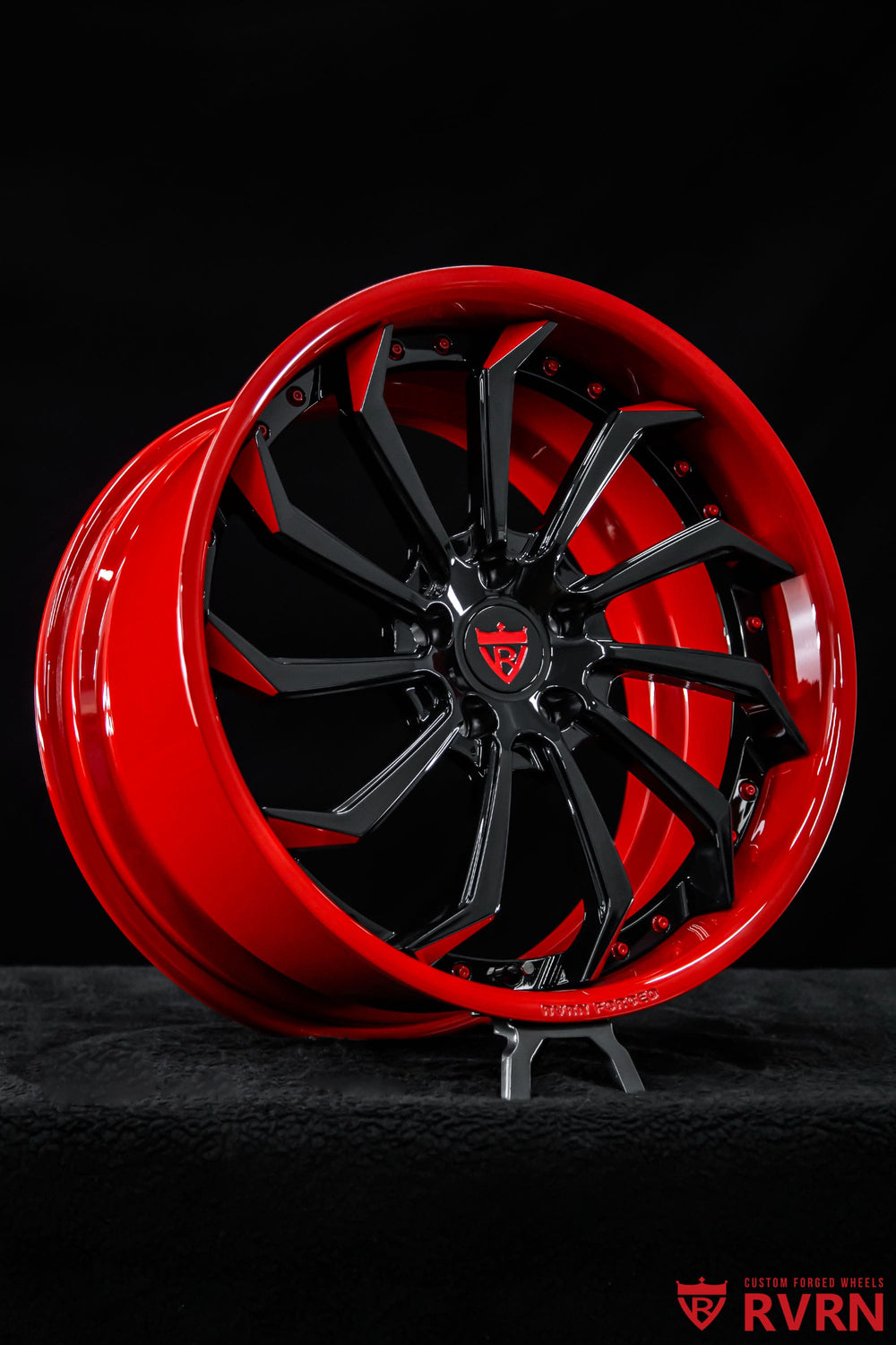 RVRN RV-DC01 directional 2-piece forged Corvette C8 wheels in gloss black and red, 19x8.5 +38MM front and 20x11 +48MM rear
