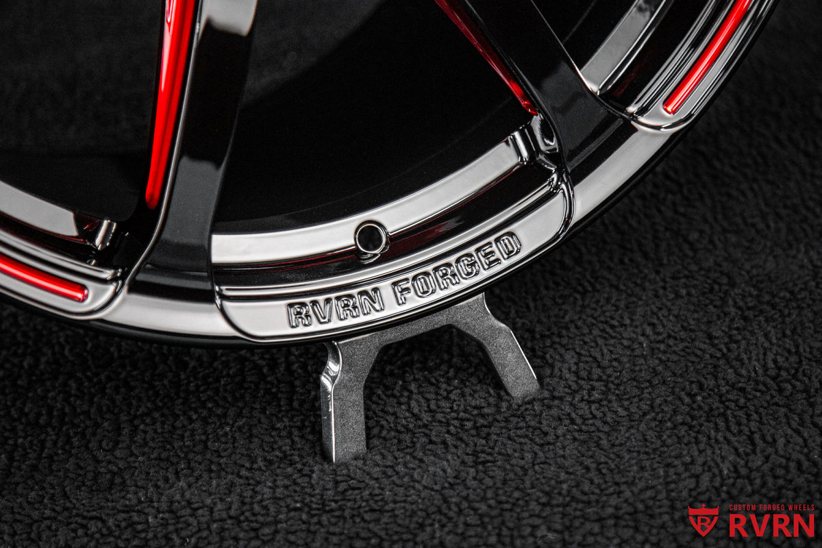 2021 Corvette C8 Z51 Gloss Black & Transparent Red Wheels: RV-MH092