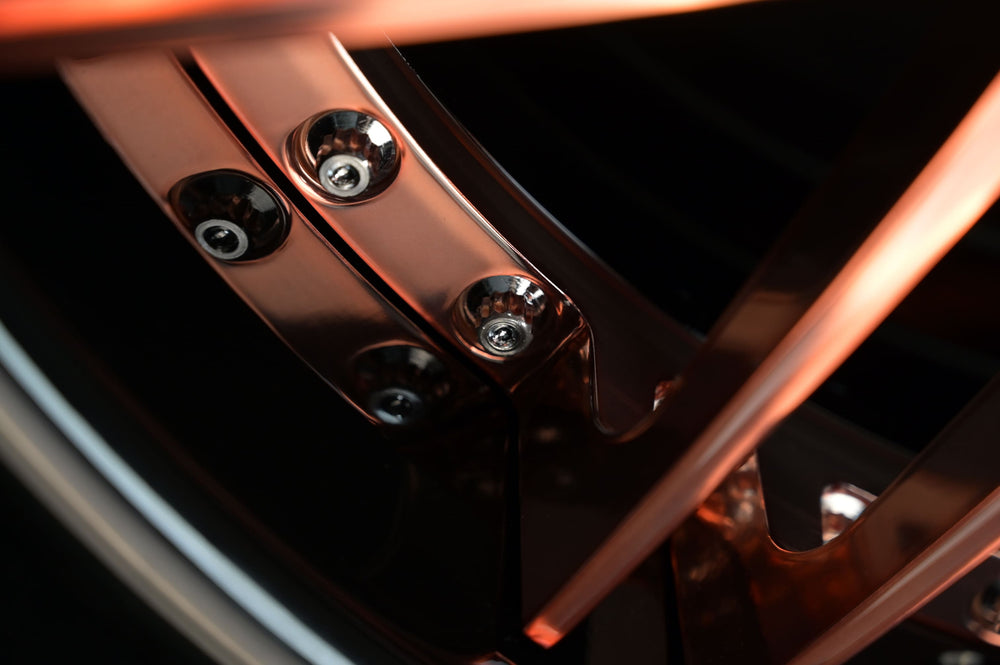 	Reflection view on polished lip of deep dish RV-T081 rim