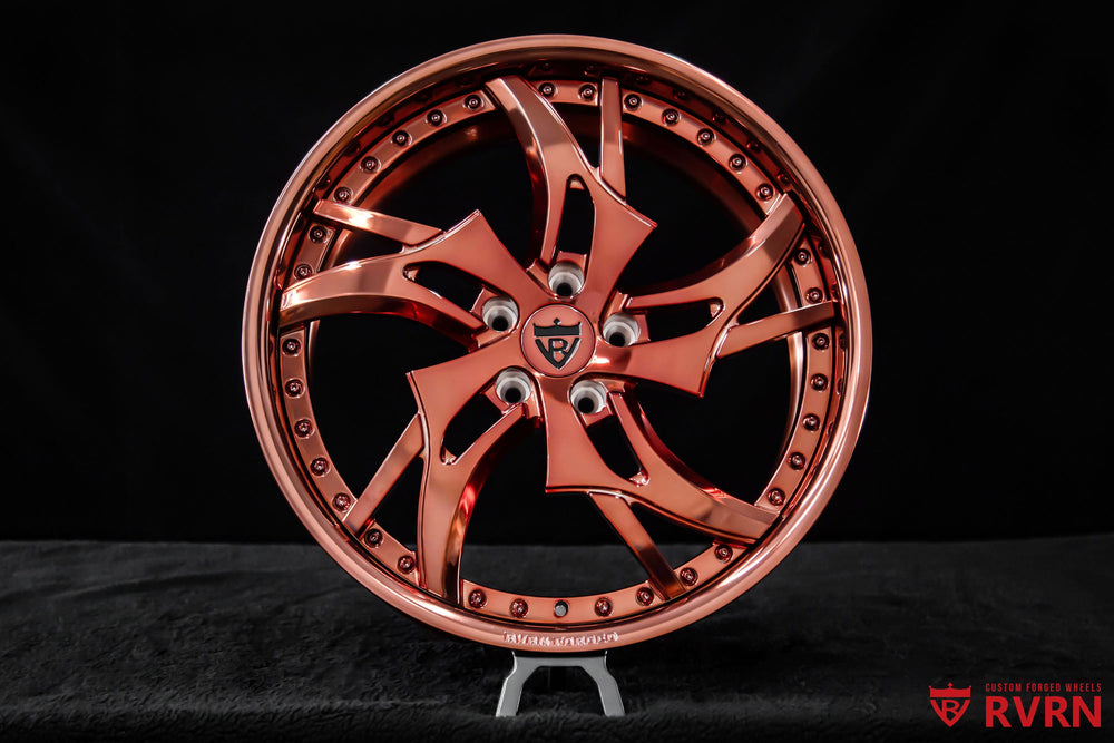 Three-quarter view of RVRN RV-DC39 wheels on a 2021 Kia Telluride, polished rose gold finish and 20x8.5 +35MM fitment