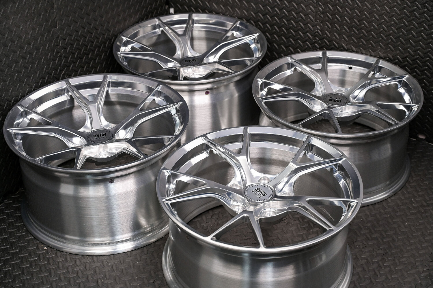 RV-MR05T Porsche Cayman T custom wheels 18x9 front polished