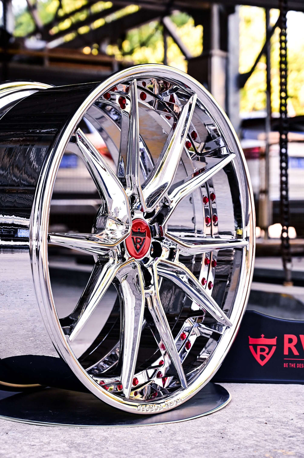 2021 Corvette C8 on RVRN RV-DB082 forged wheels in Chrome with RVRN Red Screws (photo 05)