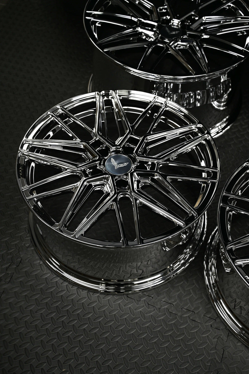 2021 Corvette C8 on RVRN RV-MS808 forged wheels in Chrome (photo 04)
