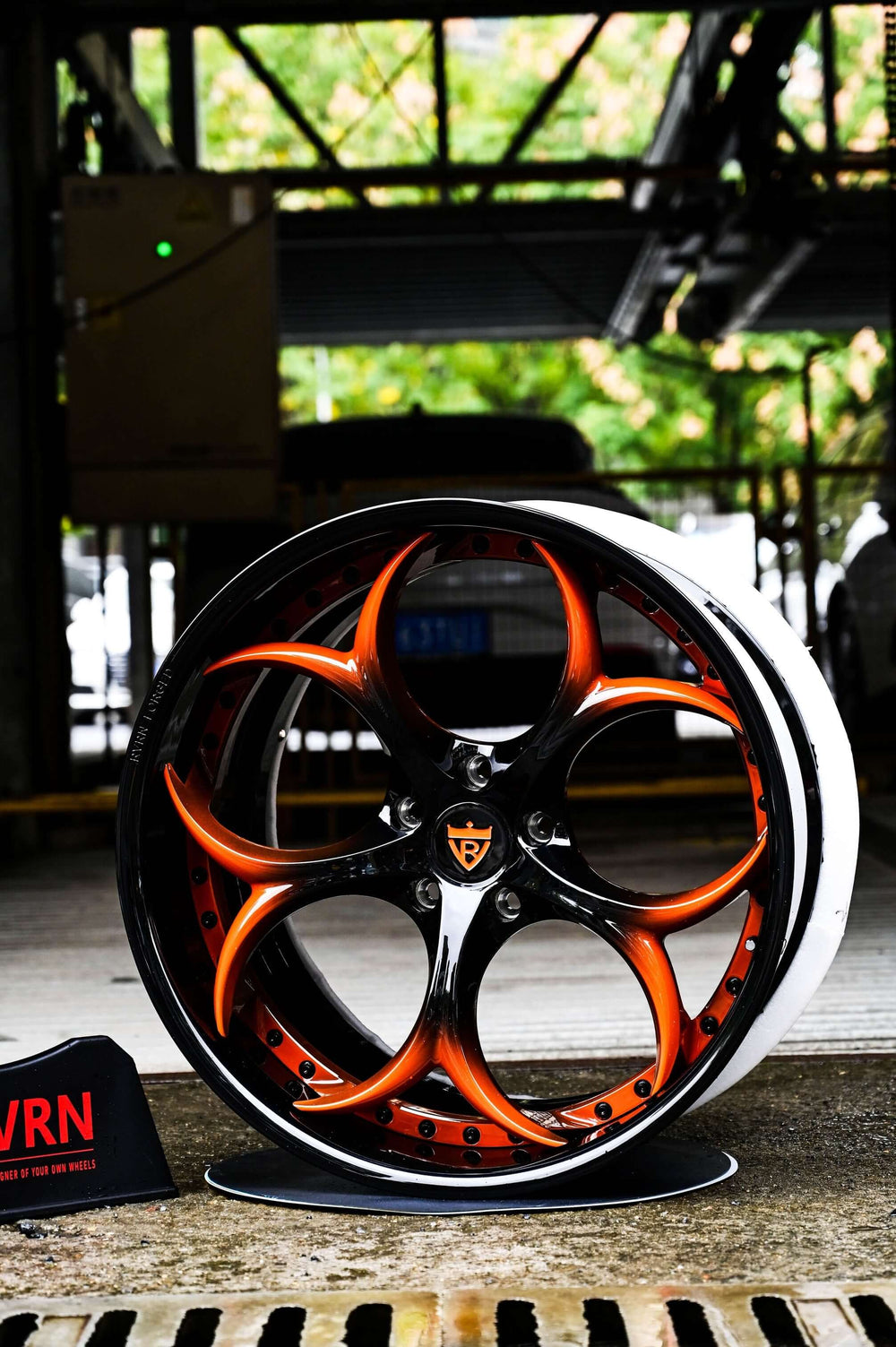 2021 Corvette C8 Z51 on RVRN RV-DS016 forged wheels in Sebring Orange Fade To Black (photo 07)
