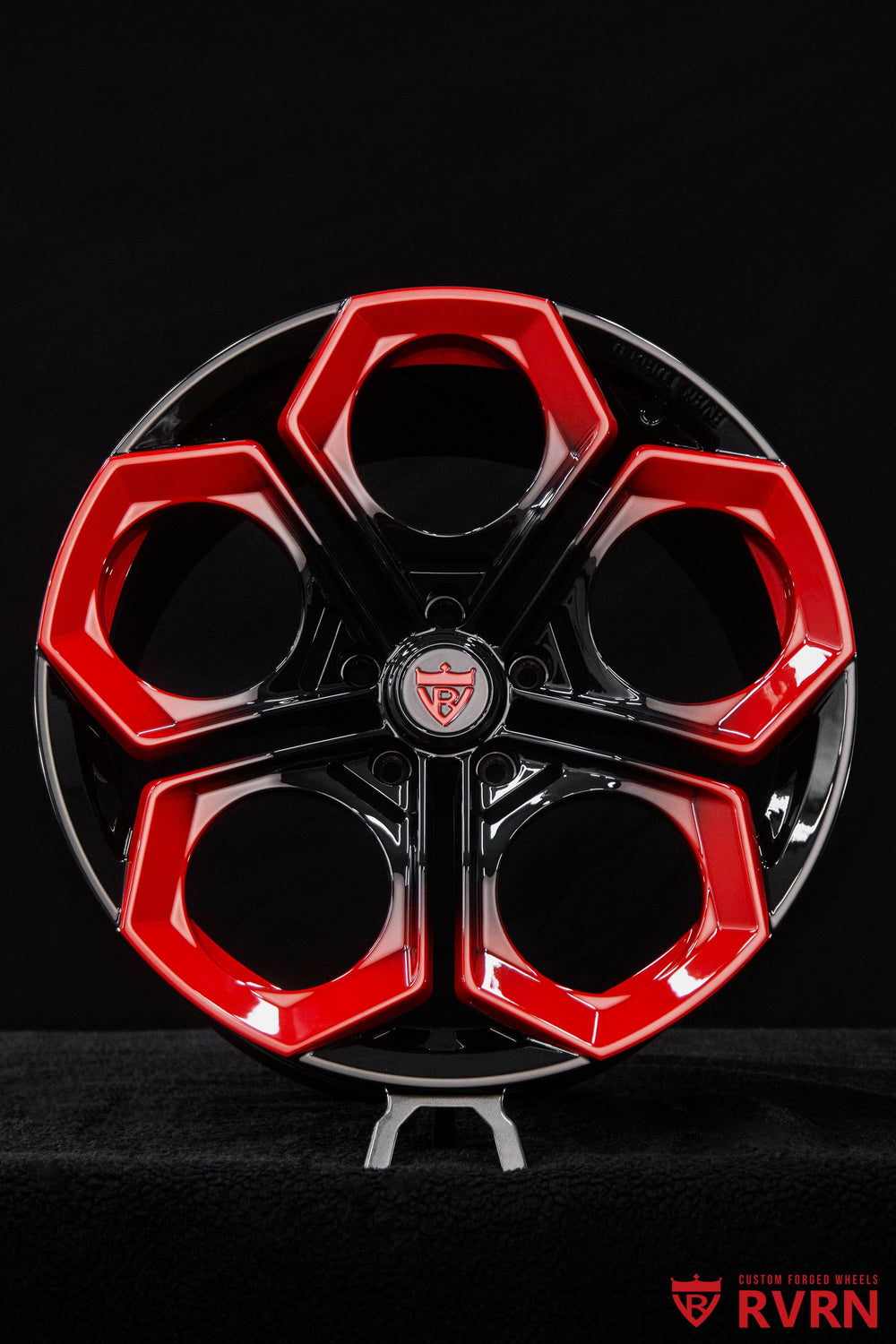 RVRN RV-MA05 Audi RS forged wheels for a 2022 Audi RS E-Tron GT, 21x10 front and 21x12 rear, custom gloss black and red finish