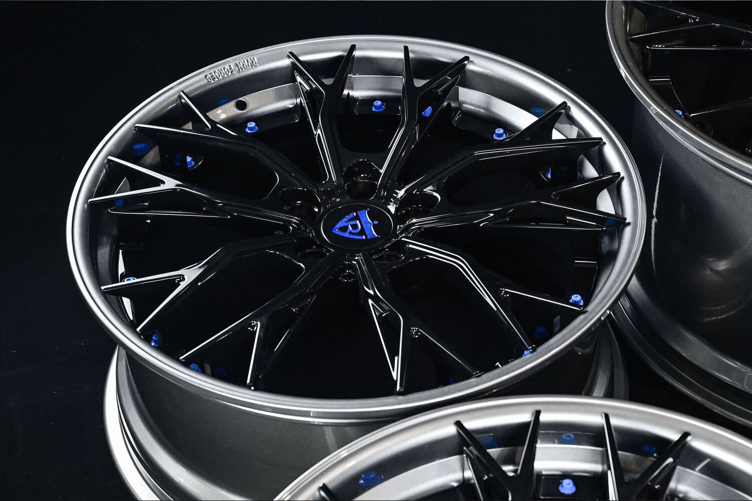 Gunmetal & Black Corvette C8 Custom Forged Wheels – RV-DC04 – RVRN WHEELS