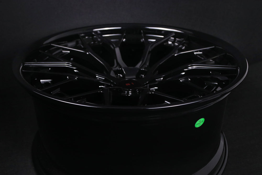 2022 Audi RS Q8 on RVRN RV-RS01 forged wheels in Gloss Black (photo 08)
