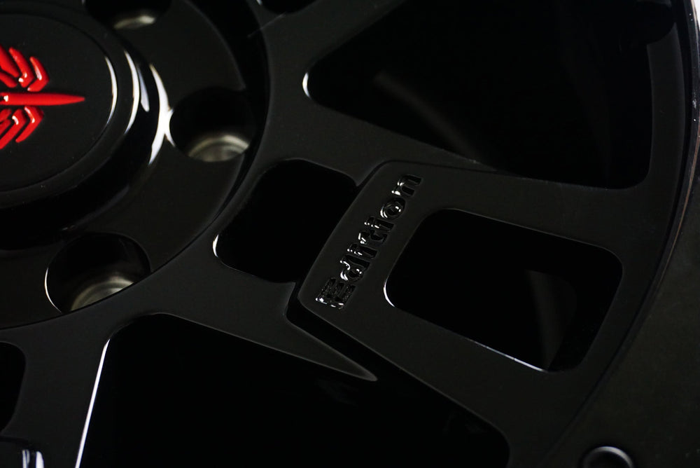 2022 Chevrolet Silverado RST on RVRN RV-MR15 forged wheels in Gloss Black with Custom Engravings (photo 06)