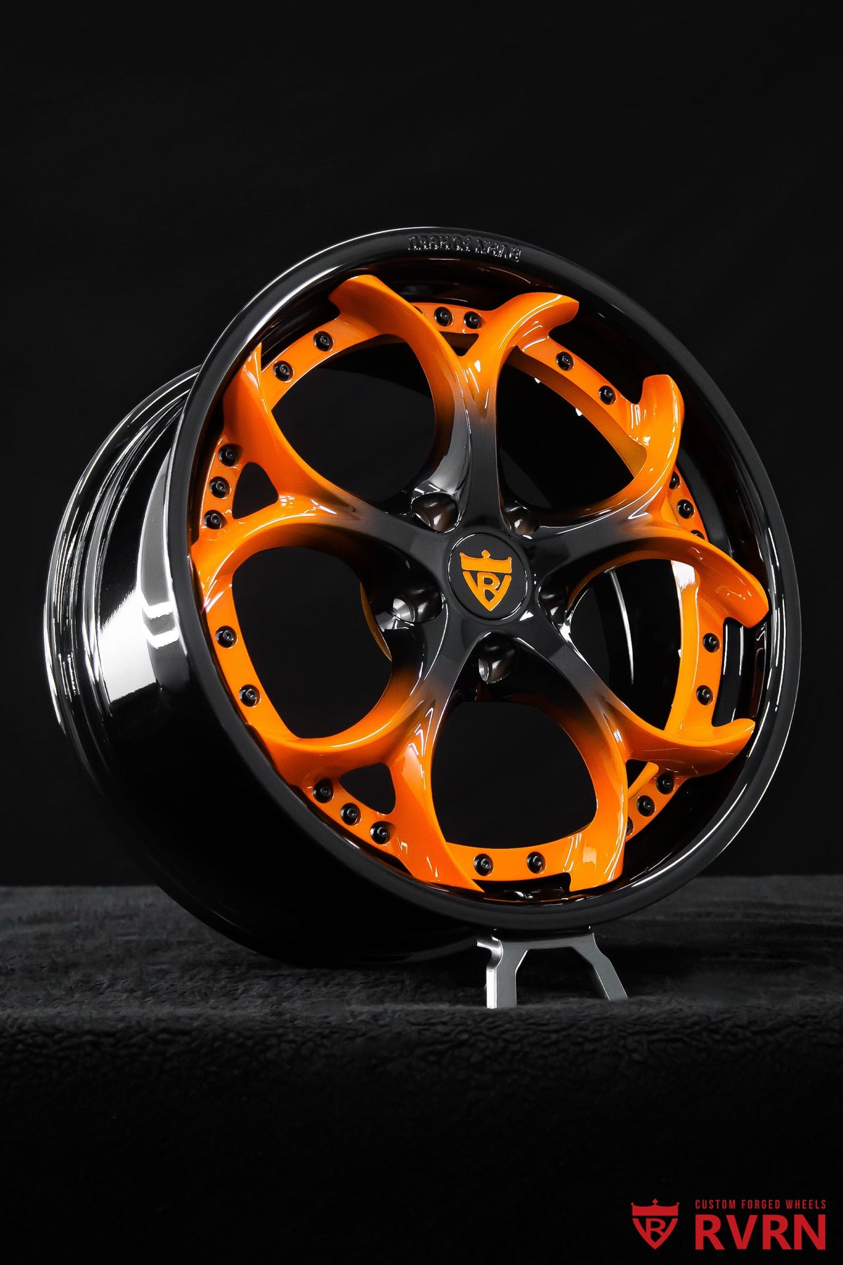 2022 Corvette C8 Stingray Gloss Black & Orange Wheels: RV-DS016