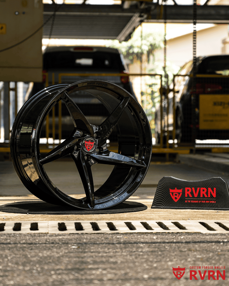 Front angle of RV-MC35 gloss black 5 spoke wheels on Audi RS5