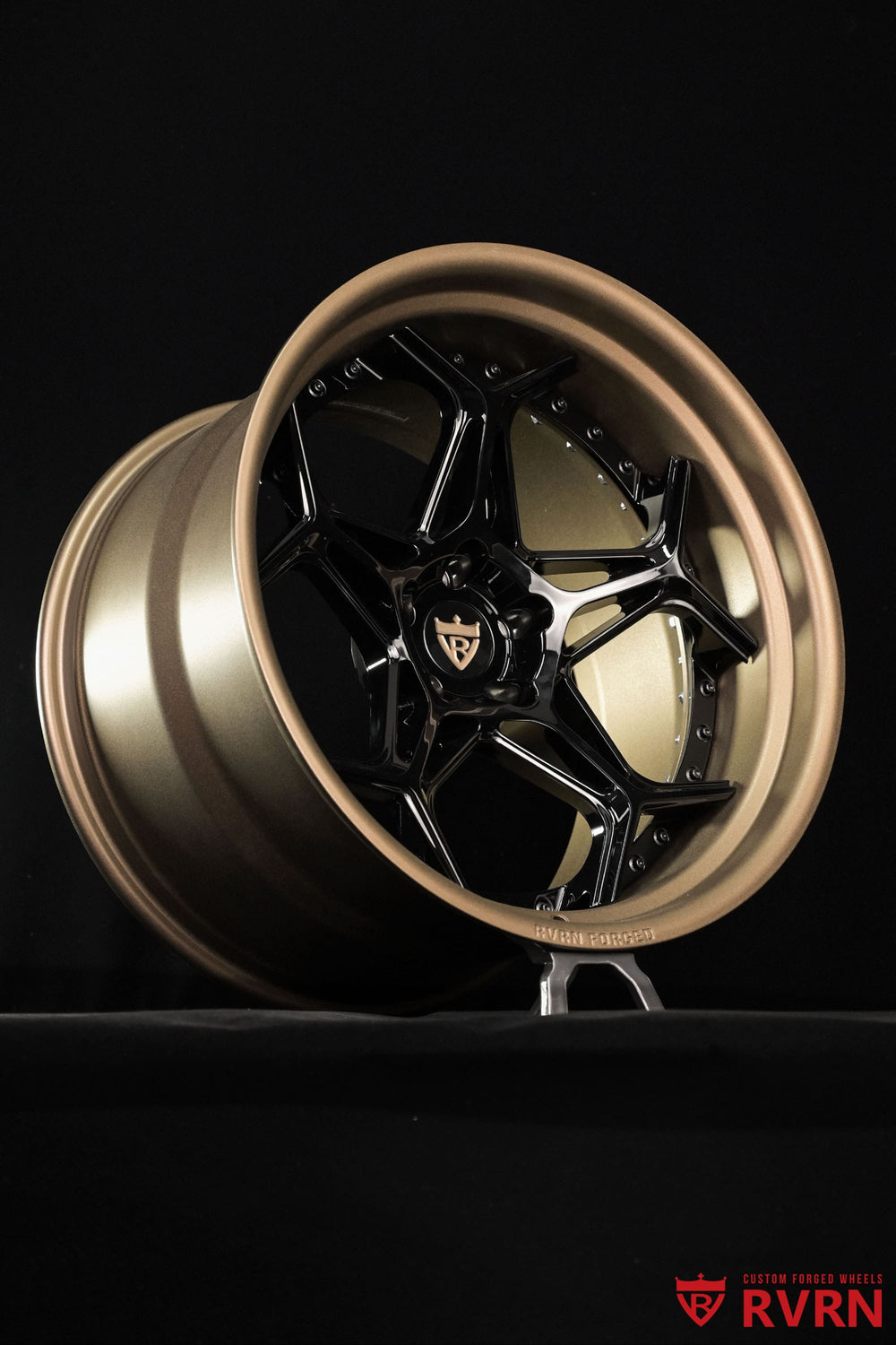 Deep concave profile of RV-DR01 custom C8 Z51 wheels featuring Y-spoke styling, 2-piece forged aluminum construction, and vehicle-specific fitment.