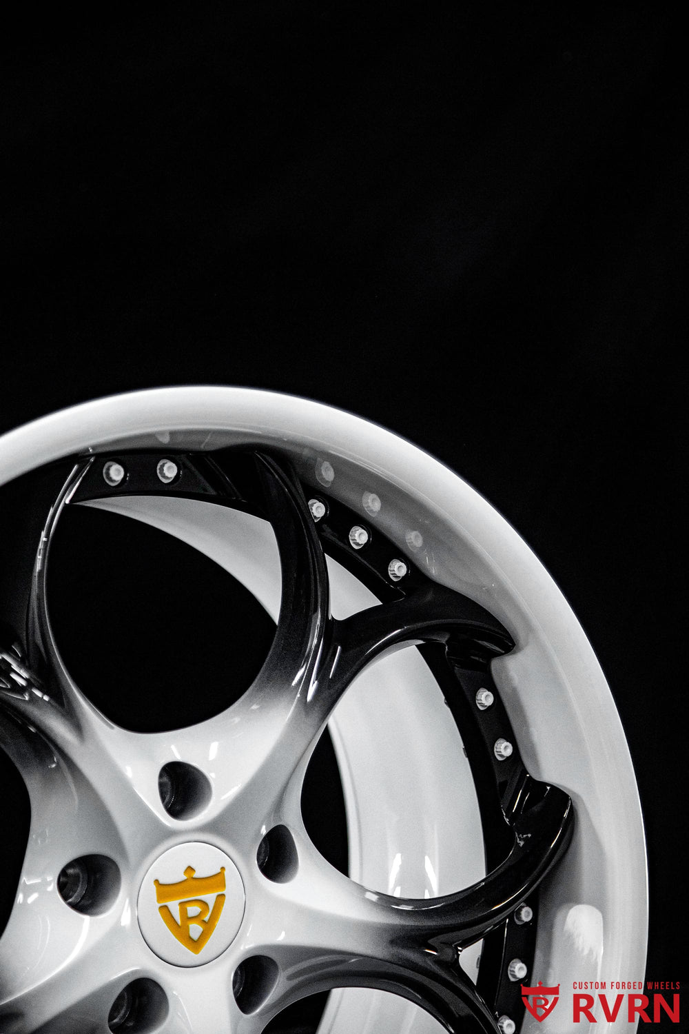 2023 Corvette C8 Stingray Z51 with custom RV-DS016 Corvette C8 wheels in Ivory White barrel and Ivory White fade to Gloss Black spokes, 19x8.5 and 20x11.
