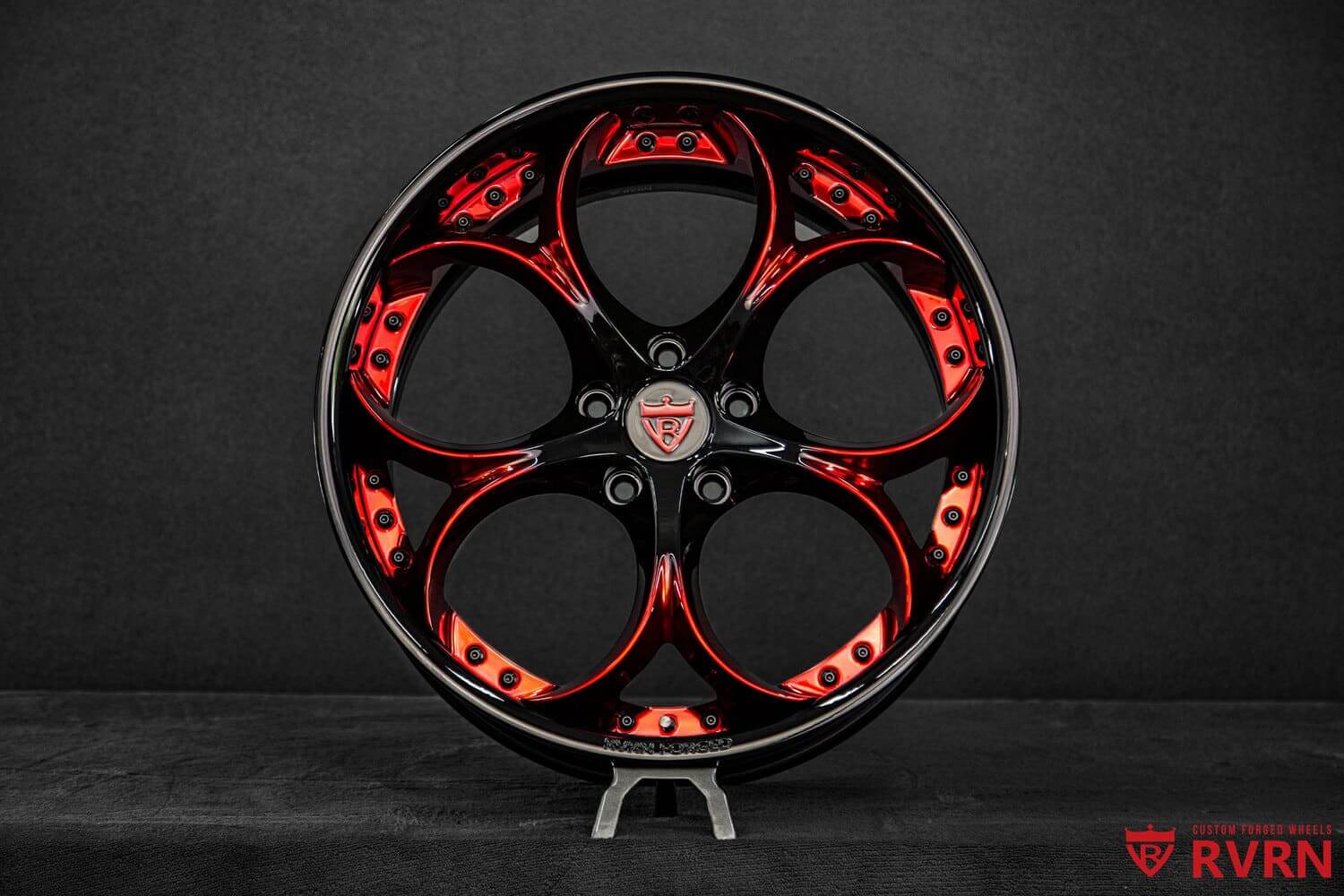 Custom Red & Black C8 Aftermarket Wheels | RVRN RV-DS016 – RVRN WHEELS