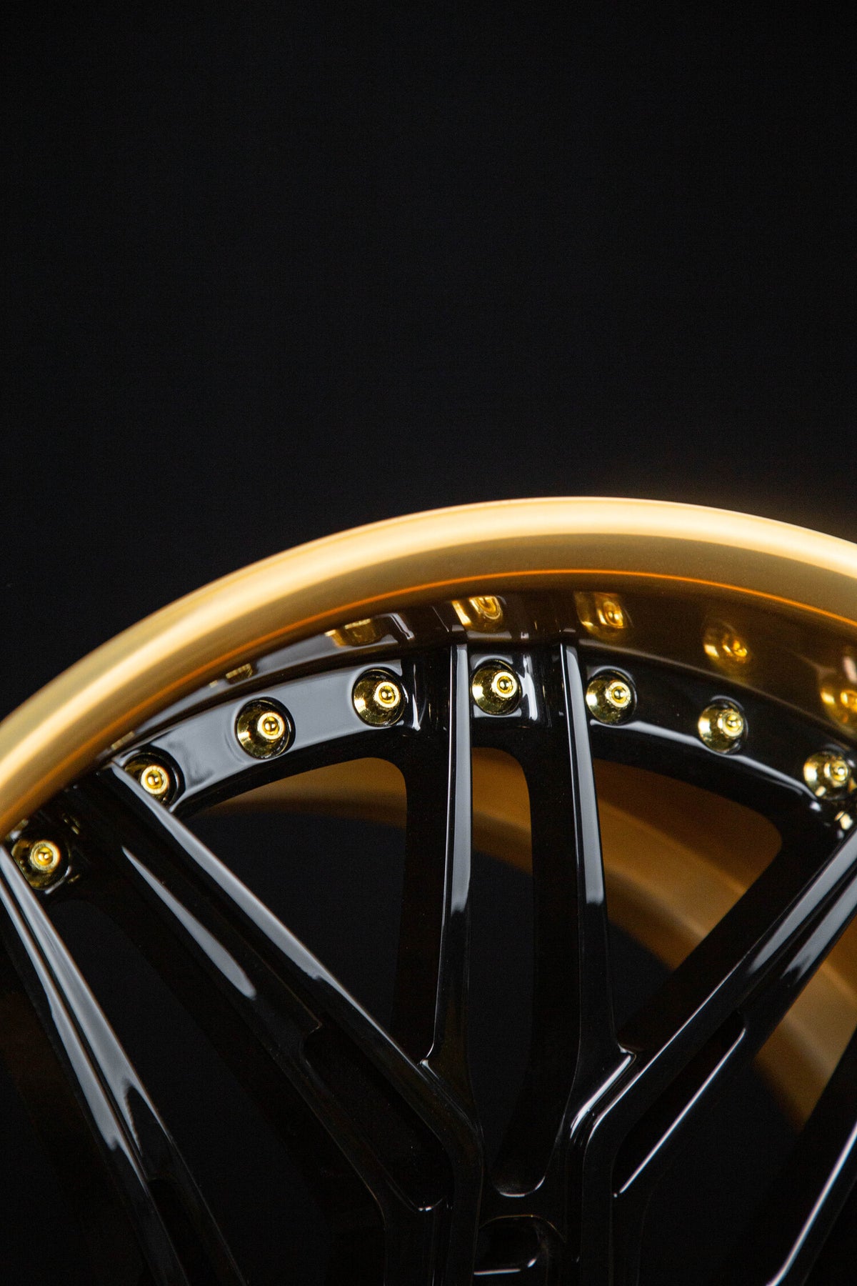 2023 Dodge Charger Scat Pack Widebody Custom Deep Dish Polished Frozen Gold Forged Wheels: RV-T081