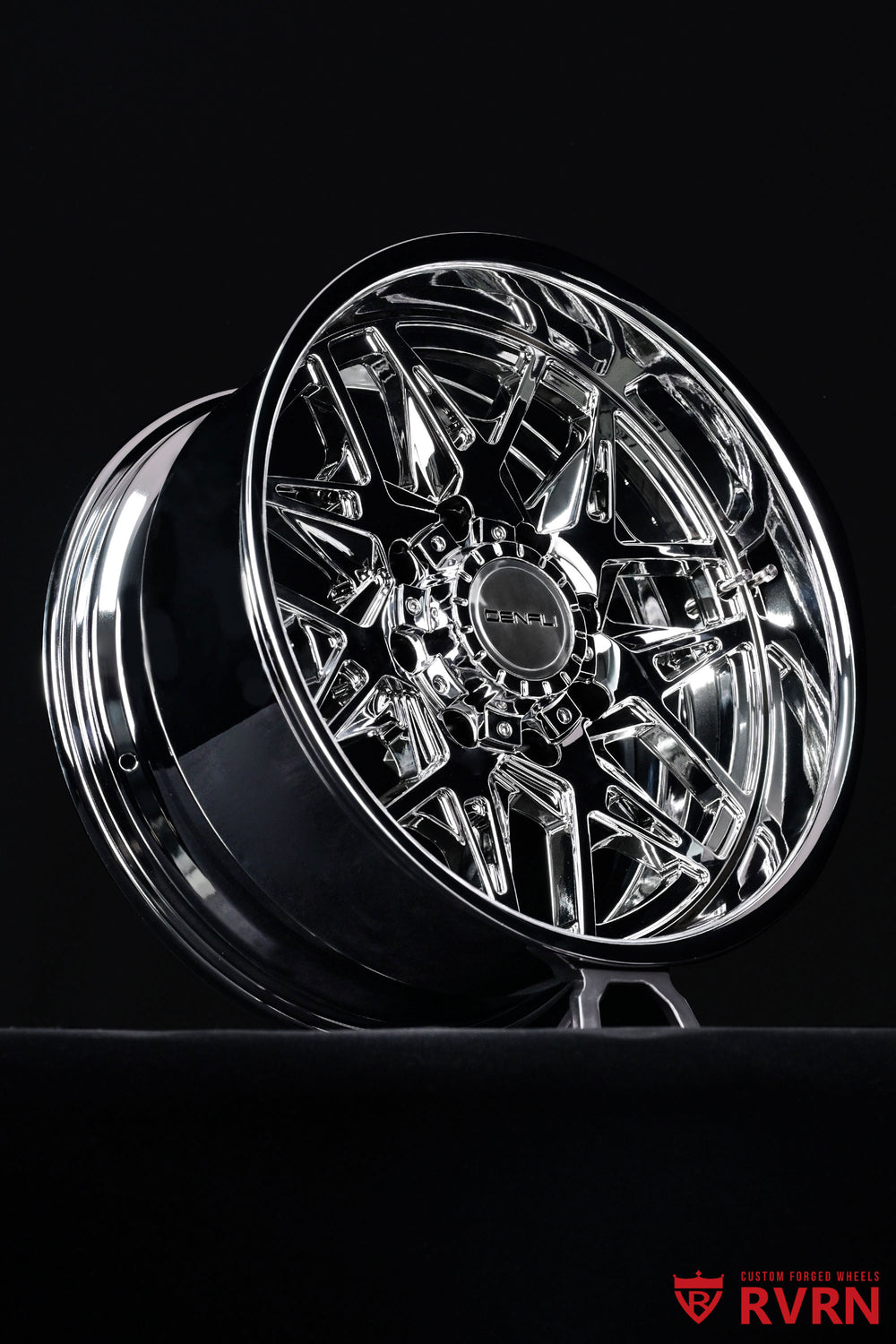Front three-quarter view of a 2023 GMC Sierra 2500HD Denali on RV-DM23 custom GMC Sierra forged wheels, featuring Y spoke deep dish styling in 20x10 -20MM