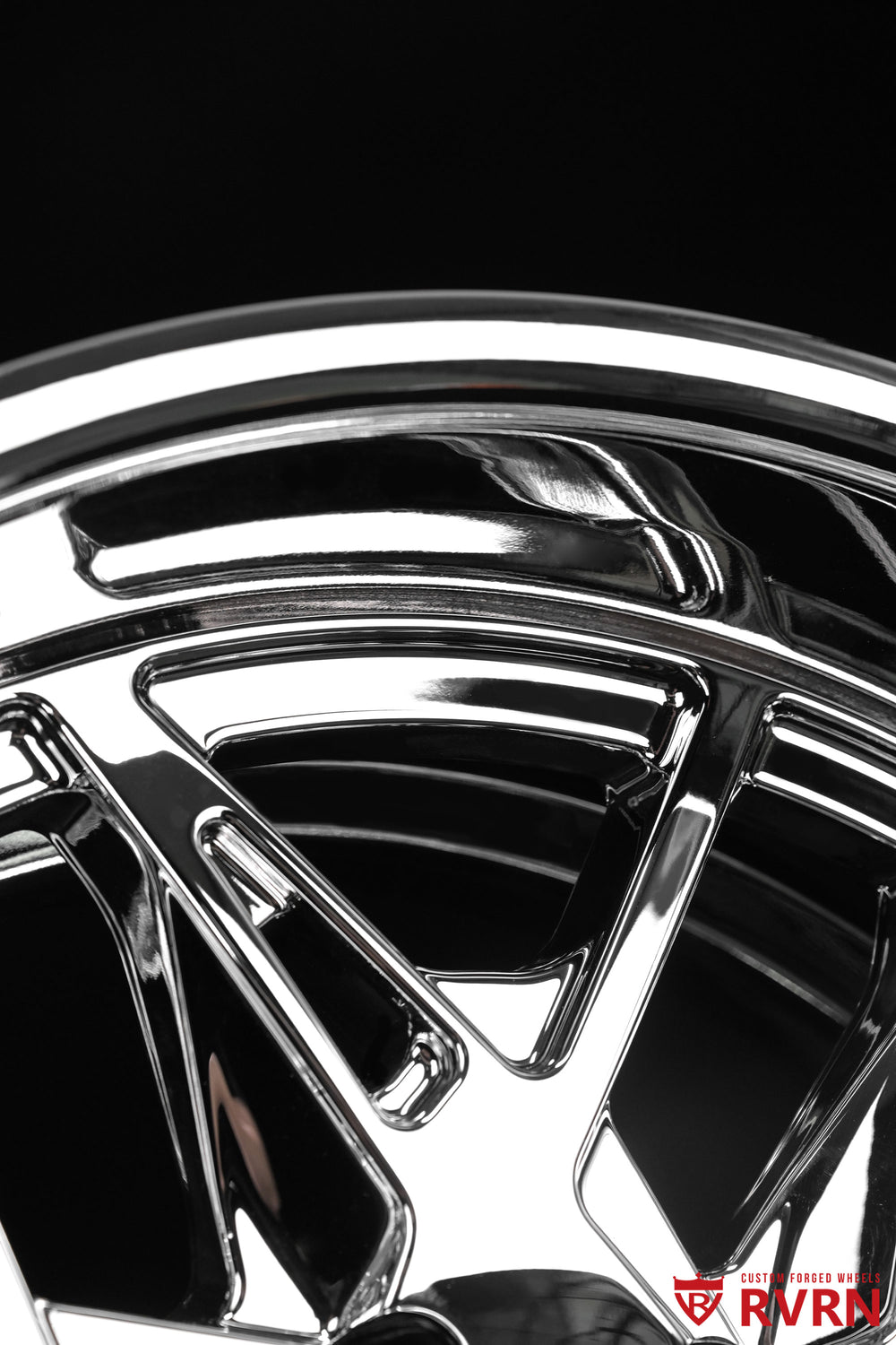 Detailed view of RVRN RV-DM23 Y spoke GMC Sierra wheels with a deep dish profile and polished all chrome finish, sized 20x10 -20MM