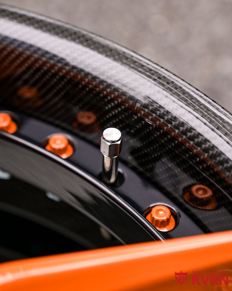 Close-up of gloss black barrel of RV-DR08D wheels for Subaru WRX Limited