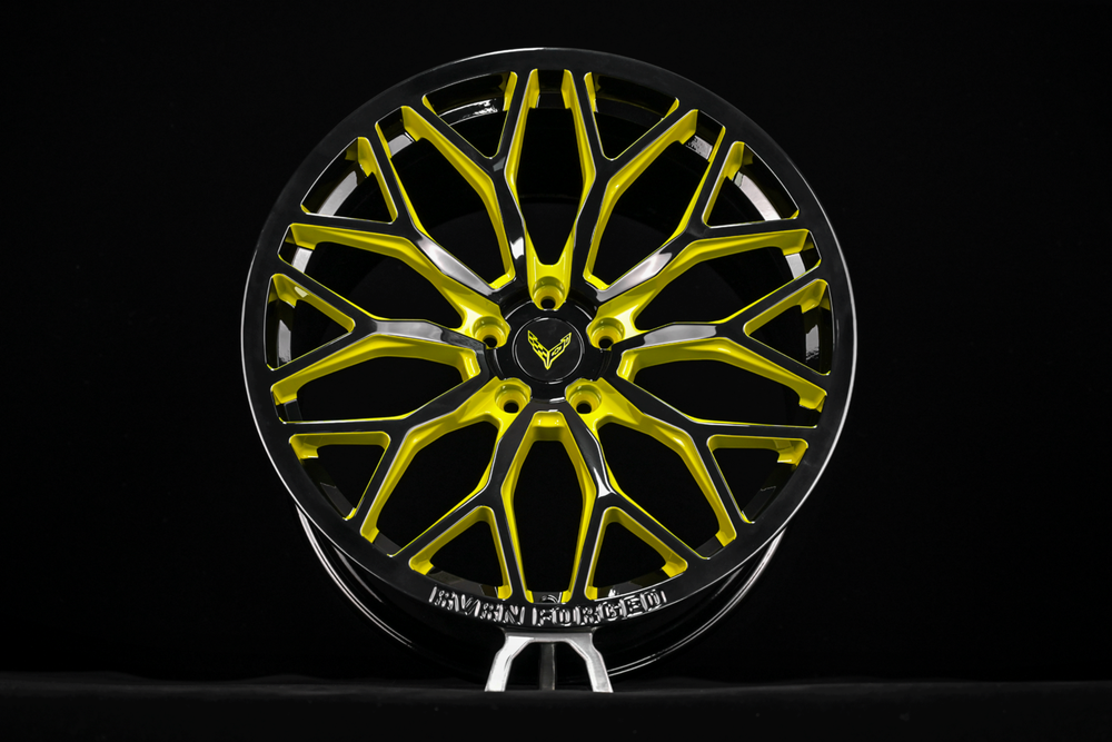 Two-tone black and yellow forged wheels for Corvette C8 Stingray