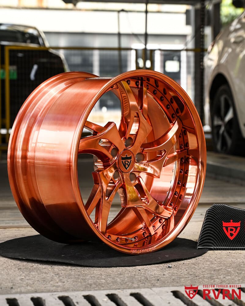 Detailed finish of rose gold forged wheels for Dodge Charger Redeye Widebody