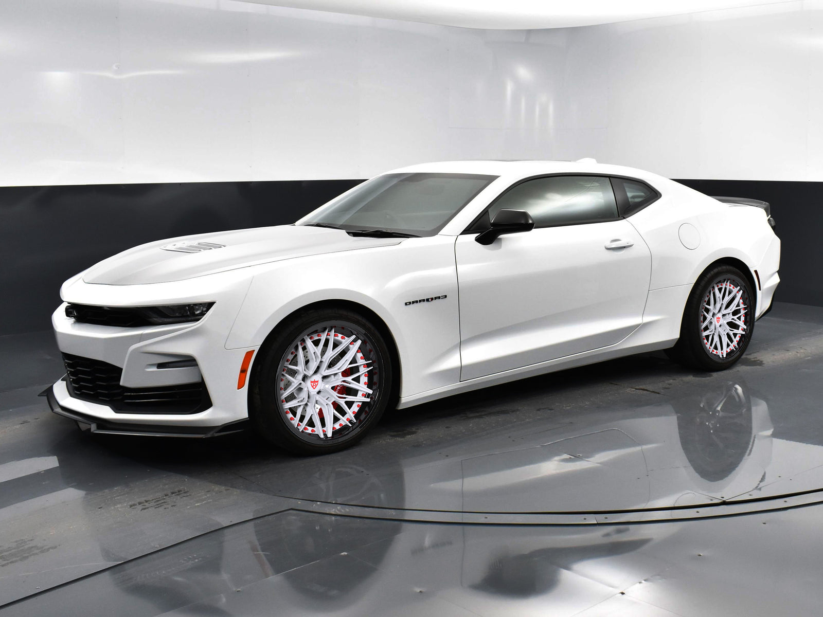 2023 Chevy Camaro White Concave Rims-RVRN Custom Forged 2-Piece Wheels RV-C081 