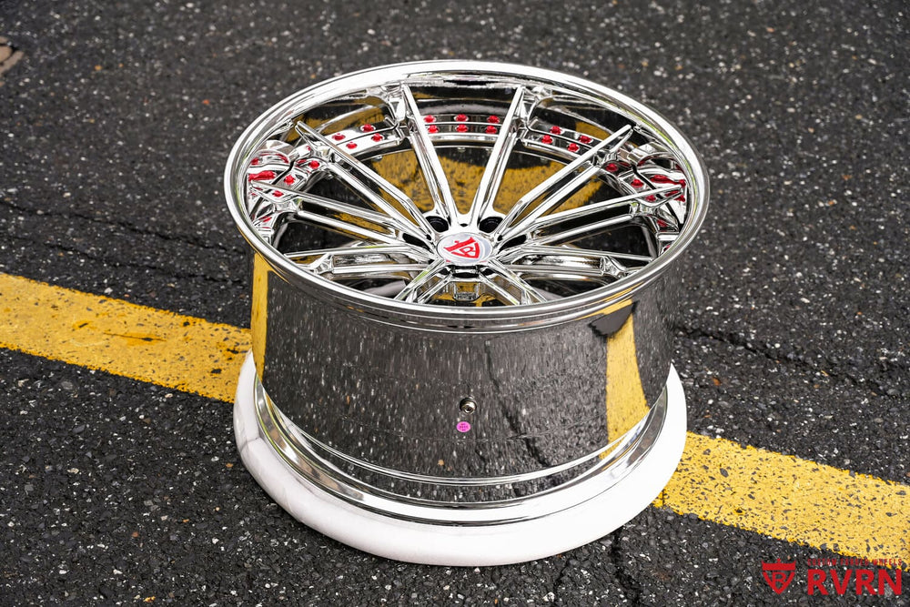 Custom chrome Corvette wheels fitted on 2024 Z06 model
