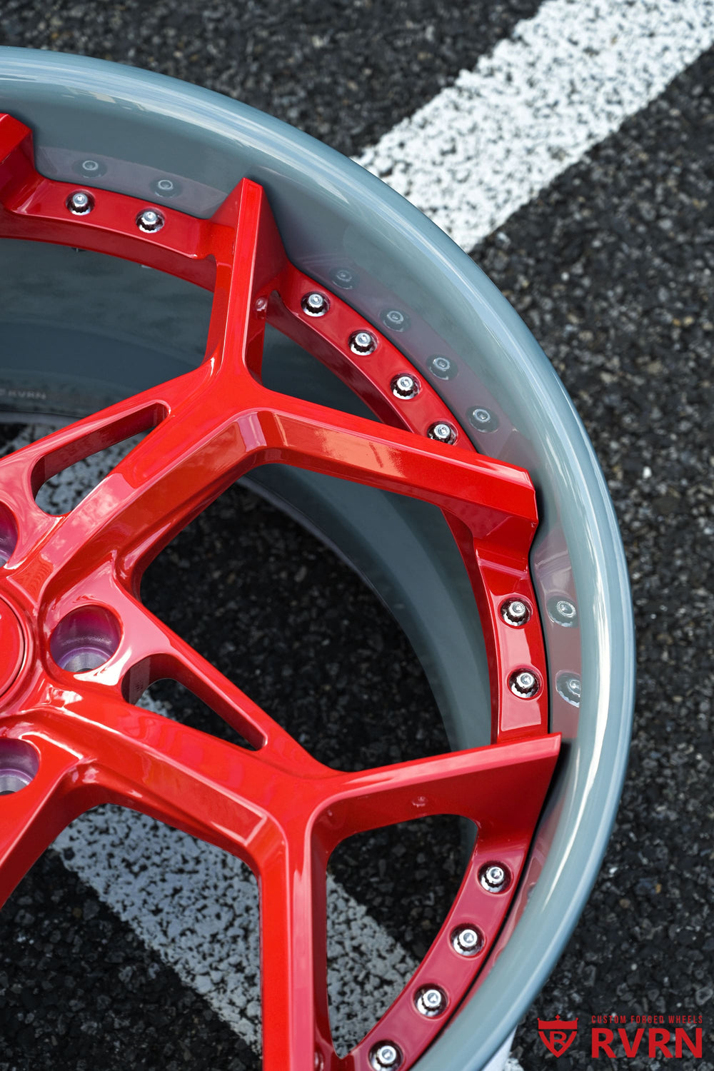 Front view of RVRN RV-DV03 custom Corvette C8 Stingray forged wheels with Y-spoke design, Gloss Red spokes and Sea Wolf Gray barrel
