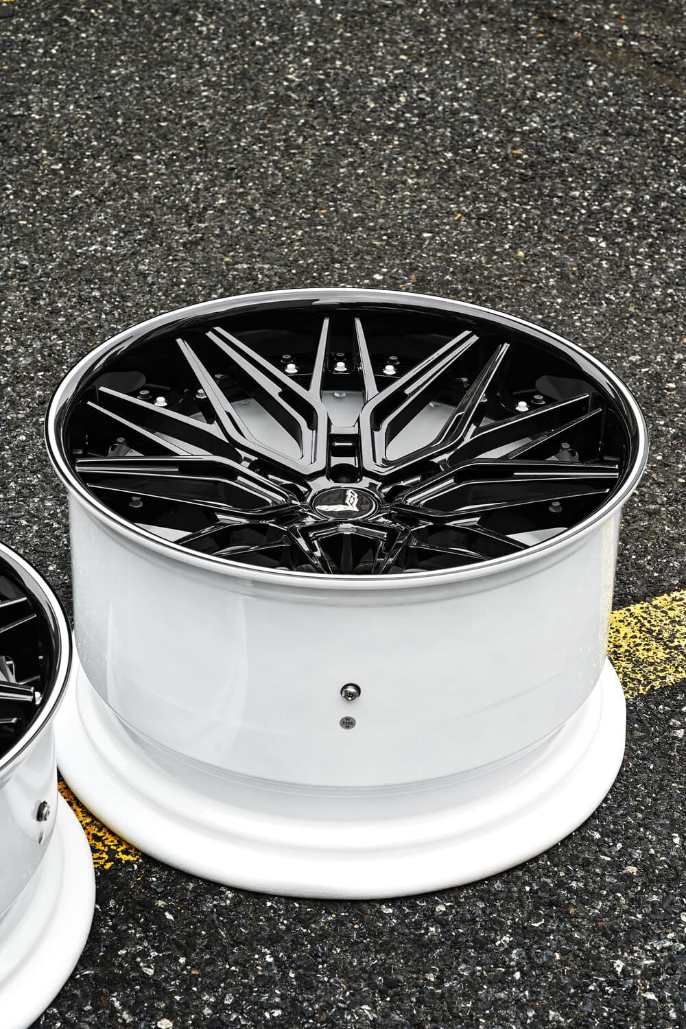 2024 Corvette Rims Corvette C8 Z06 White & Black Concave Forged Wheels – RVRN WHEELS