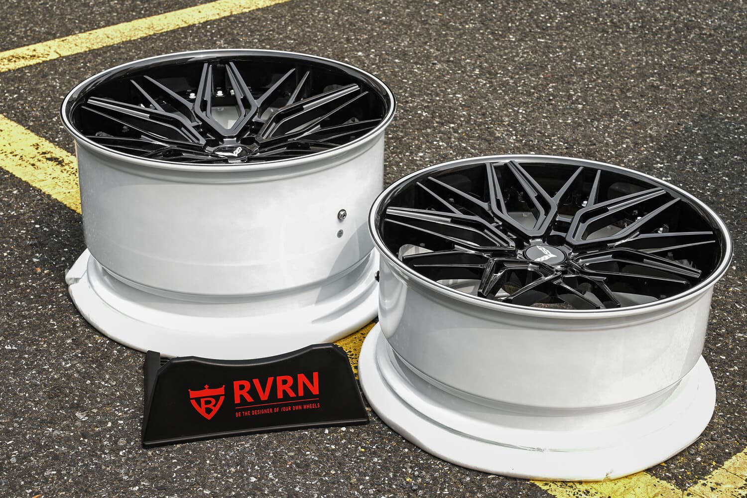 Corvette C8 Z06 White & Black Concave Forged Wheels – RVRN WHEELS