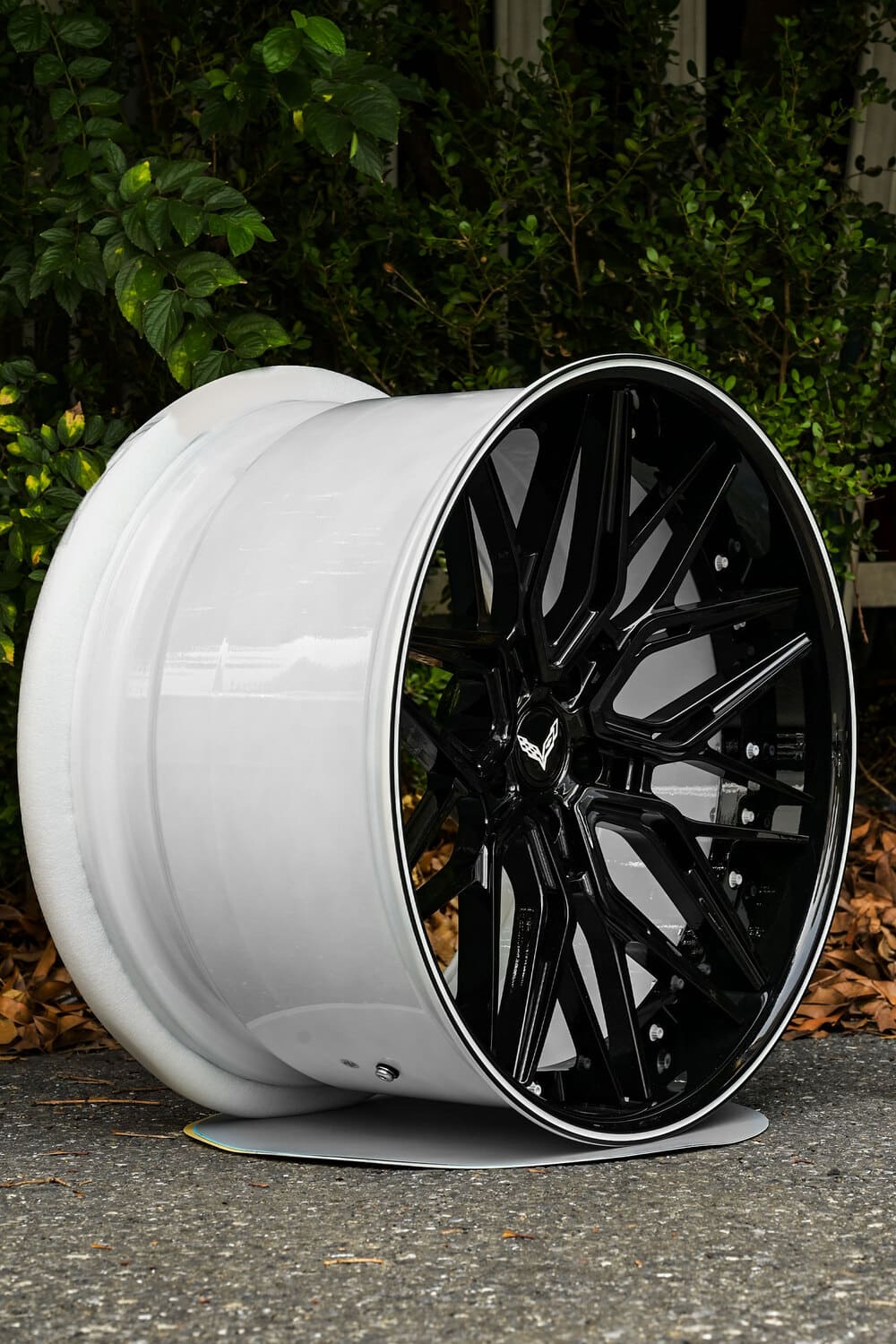 Corvette C8 Z06 White & Black Concave Forged Wheels – RVRN WHEELS