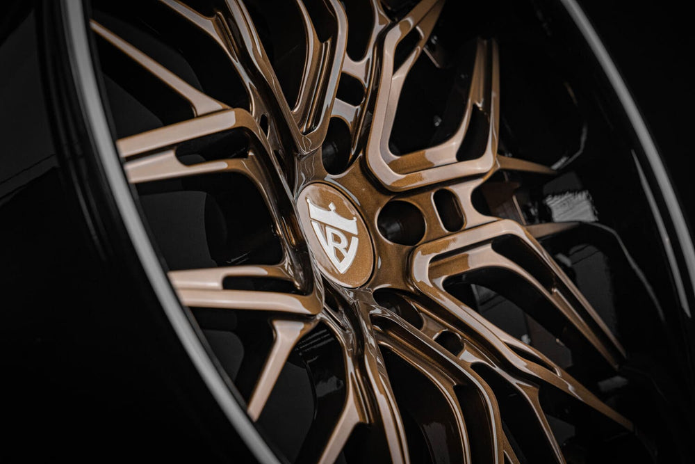 	Gloss bronze spoke detail on Lexus F Sport forged wheels