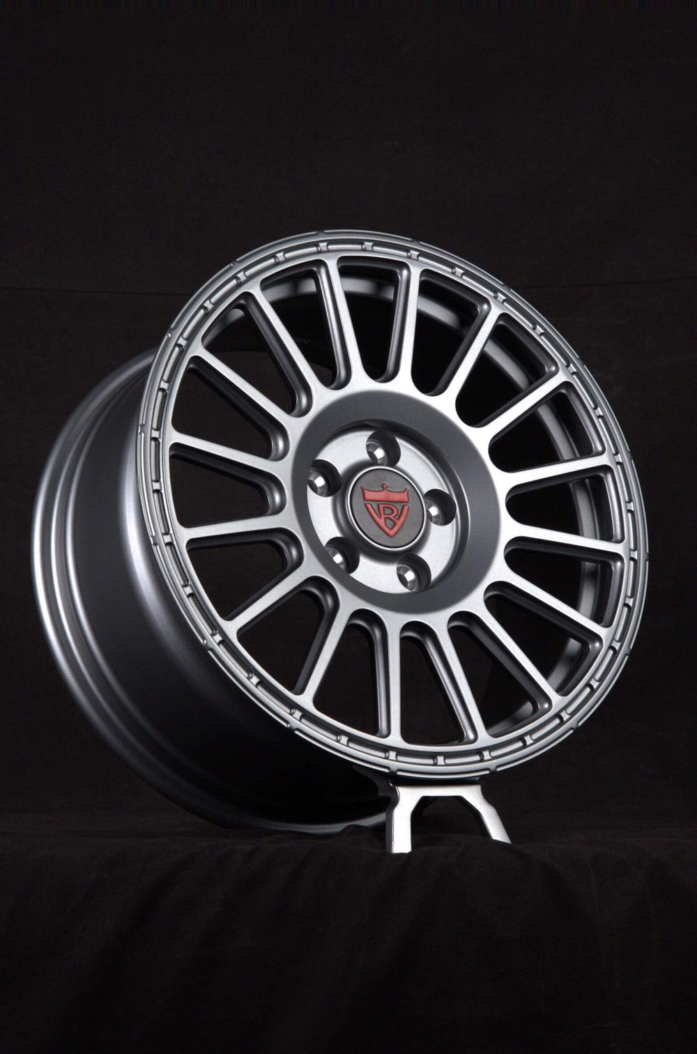 	Detail of matte gunmetal barrel finish on RVRN wheel