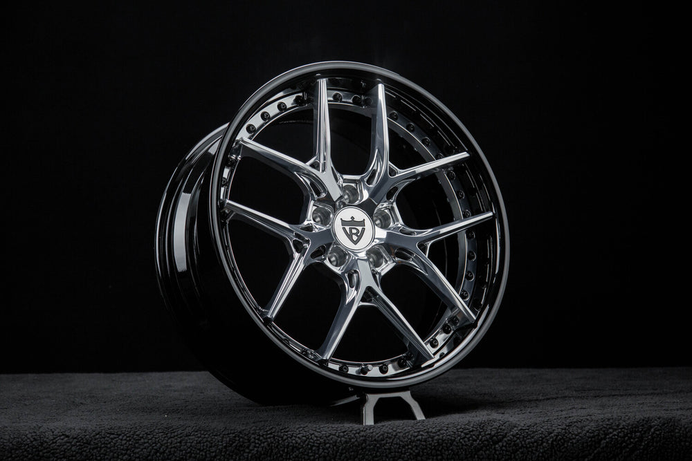 Close-up of forged wheels for Lexus IS300 F Sport AWD