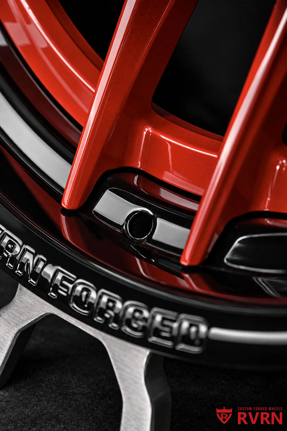 2025 Chevrolet Corvette C8 Z06 RV-DR08D Y-Spoke Concave Deep Dish Forged 2-Piece wheel with Gloss Black to RVRN Red Gradient Spoke from center to edge, RVRN Red Flange, Gloss Black Barrel, and Black Screws, detailed close-up of the red spoke transition and deep-dish profile