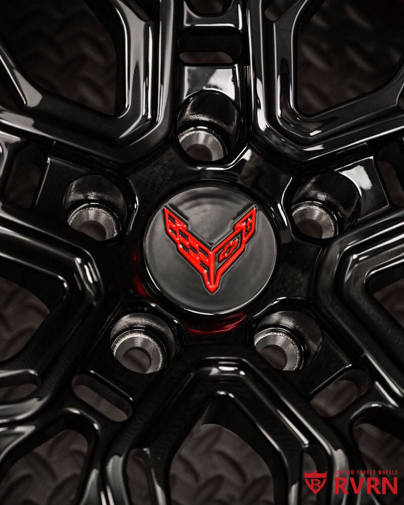 Red screw details on RV-T081 two-piece forged wheels for Corvette