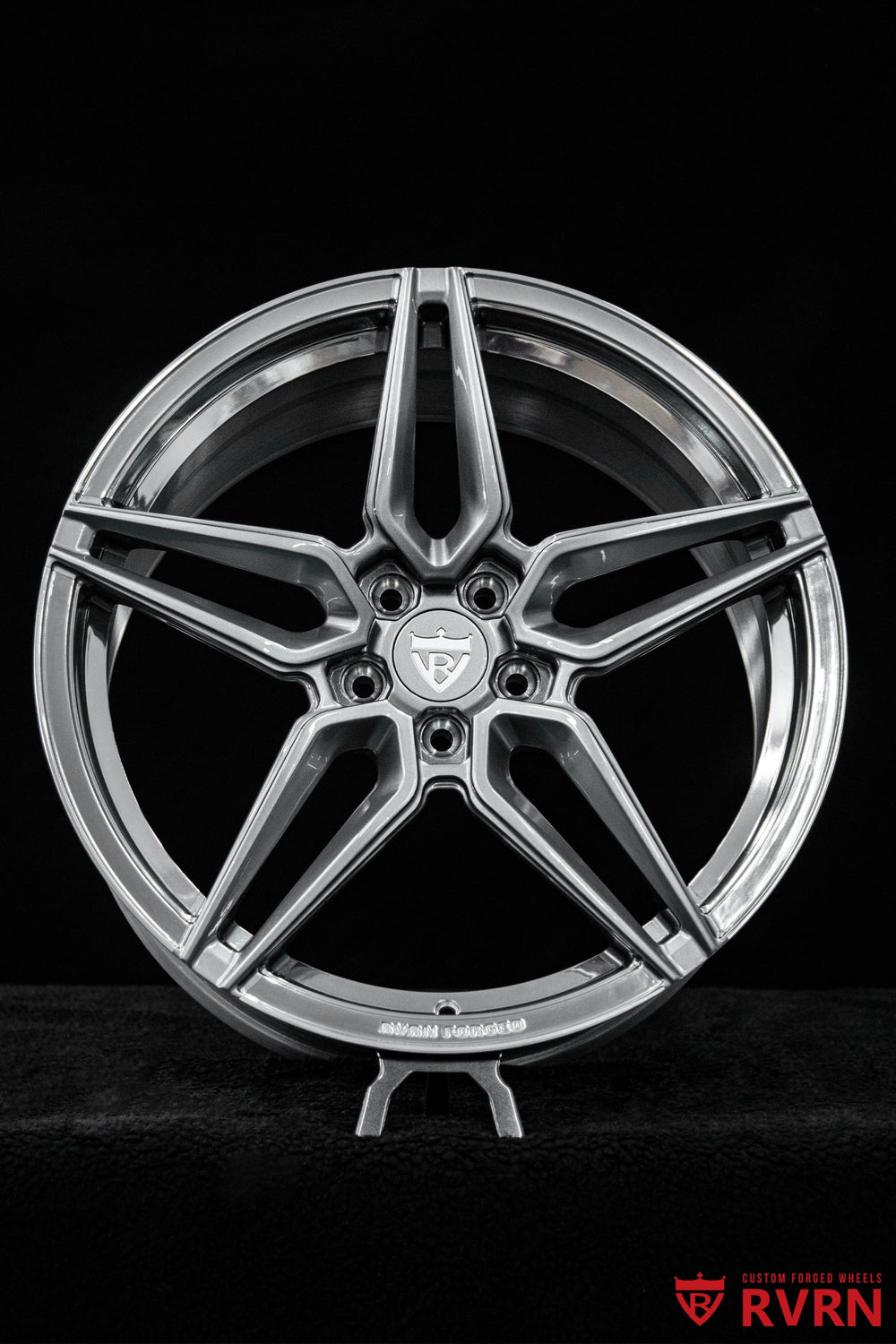 RVRN RV-MR02 Mercedes wheels for a 2025 AMG C43, featuring a 5-star forged design with polished aluminum barrel and gunmetal gray spokes in 20x8 and 20x9.5