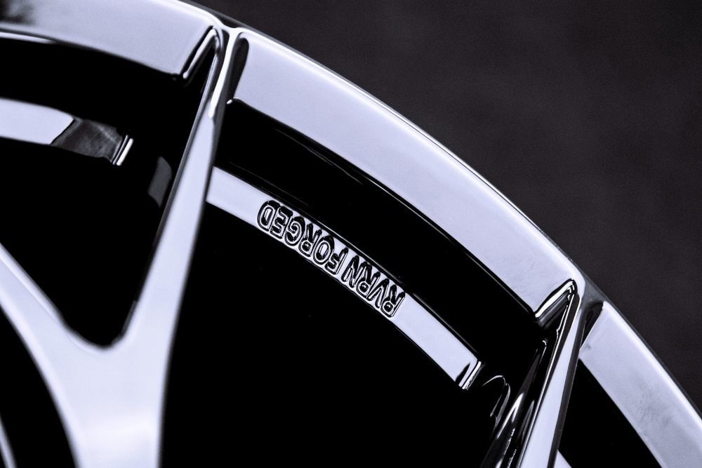 Side profile of RV-MR05 black forged 20 inch wheel on Mercedes CLE300
