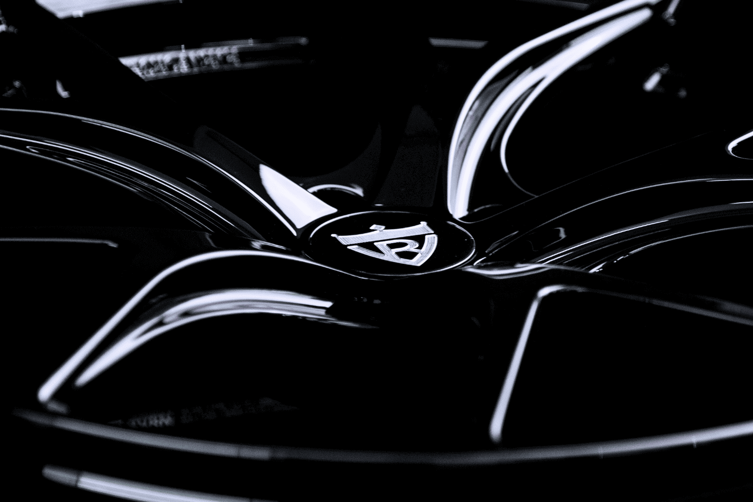 Custom 20x8.5 front black forged wheel for Mercedes CLE300