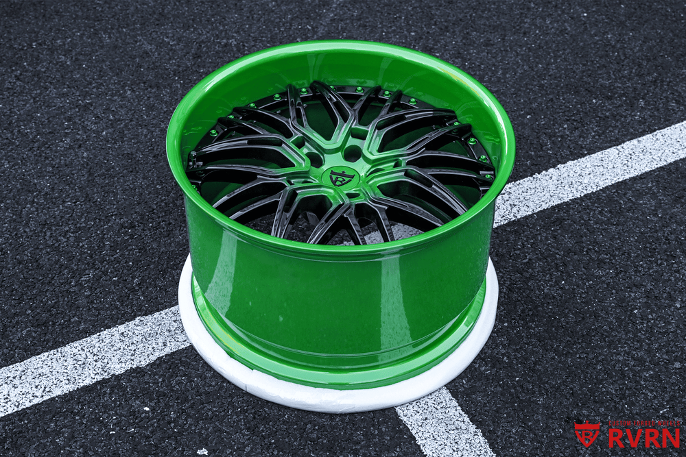 Corvette C8 E-Ray forged wheels RV-T081 20x10 +27 21x13 front angle Carbon Flash Black to Roswell Green spokes deep dish