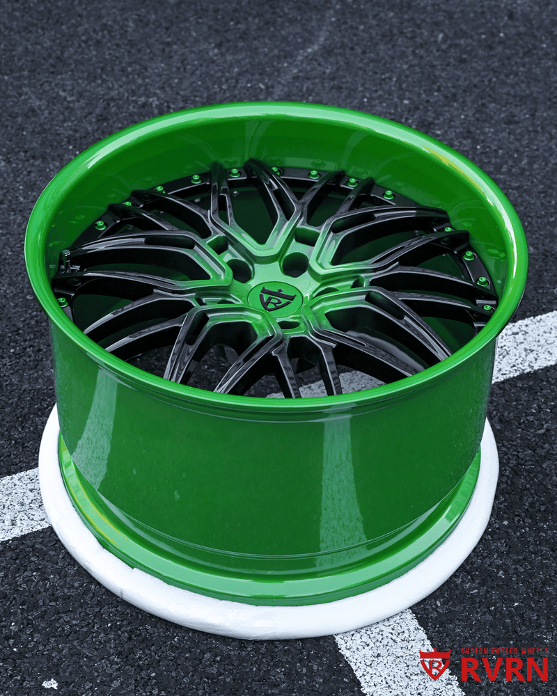 Roswell Green barrel Corvette C8 E-Ray forged wheels RV-T081 metallic finish detail
