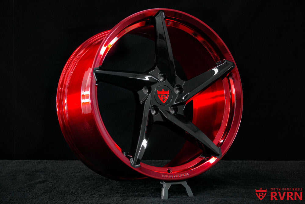 RVRN RV-MC35 5-spoke custom forged wheel featuring Gloss Black spokes and Red Mist barrel for a Corvette C8 Stingray