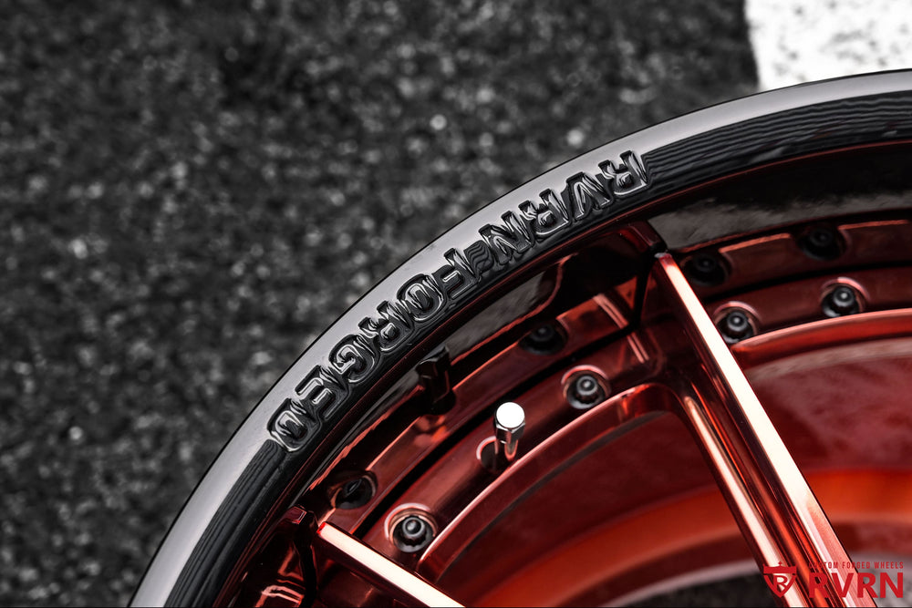 RVRN RV-DC05 custom forged wheels showing the 20x10 front and 21x13 rear fitment developed for a 2026 Corvette C8 Z06, with rose gold spokes and black barrels.