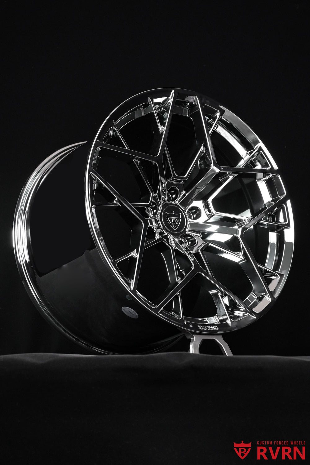Chrome finish detail on RVRN RV-MB625 forged wheels for a 2026 Corvette C8 Z06, featuring Y-spoke styling and a deep concave profile in 20x10 and 21x13