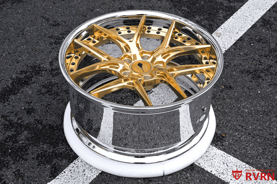 2026 Corvette C8 Stingray Base Polished Frozen Gold & Chrome Wheels: RV-DR08D