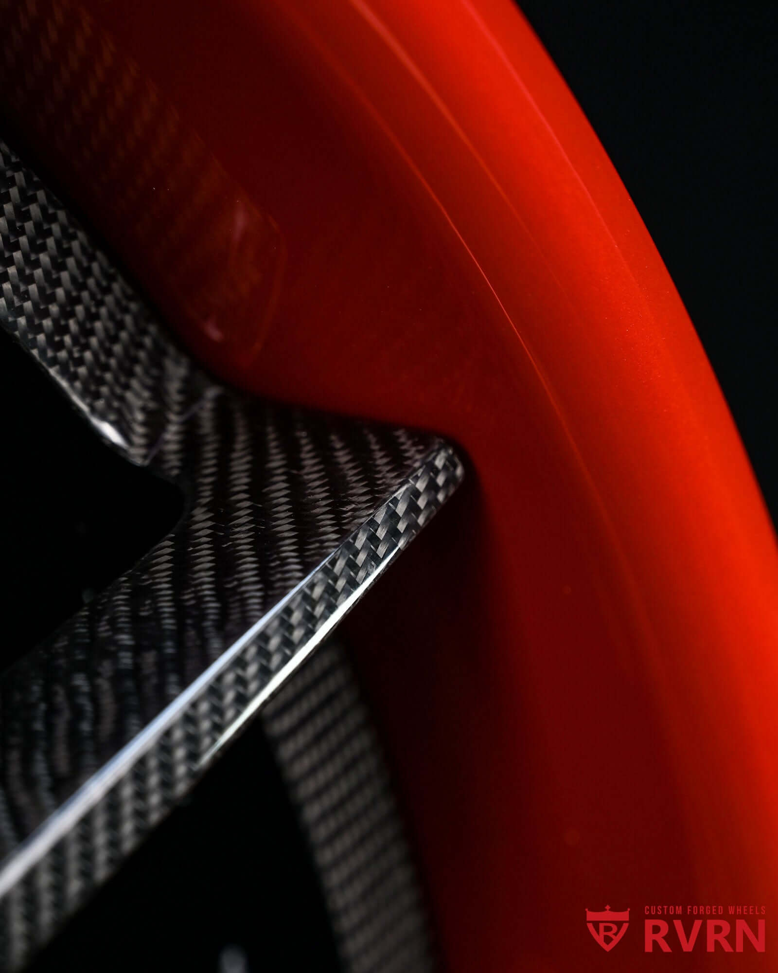 Close-up of lightweight carbon fiber weave on RVRN Vantage luxury forged wheels