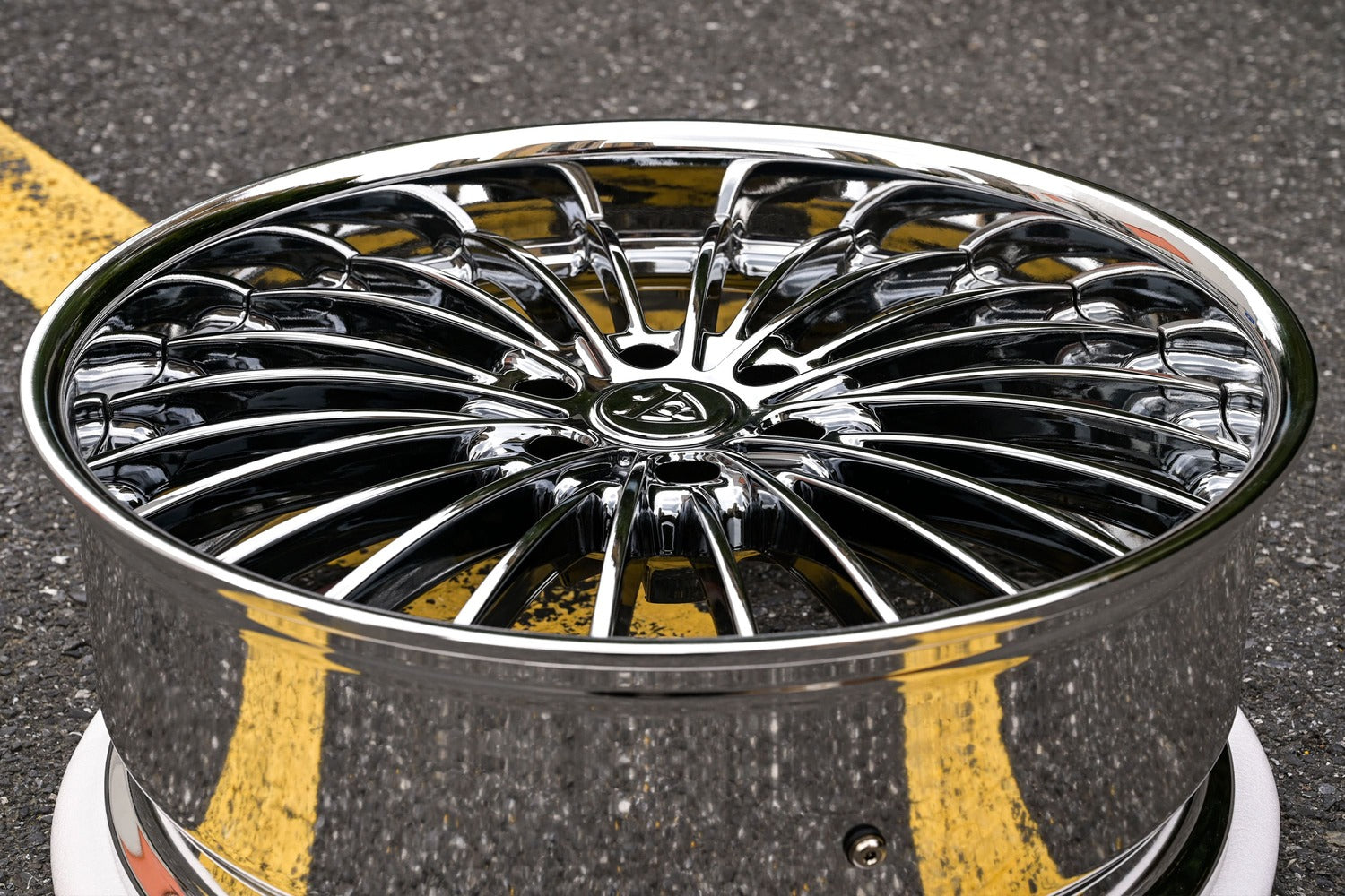 GMC Yukon Denali Custom Deep Lip Black Chrome Wheels:RV-DG02 – RVRN WHEELS